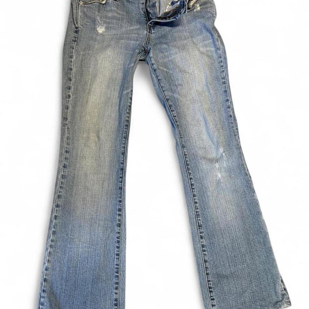 Size 10 y2k low rise Hippie boot cut denim jeans w studded rhinestone details.